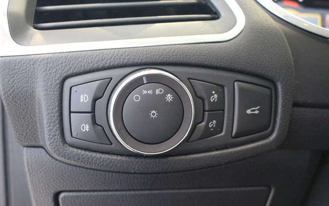 Ford S-Max cena 104999 przebieg: 90384, rok produkcji 2019 z Kłodzko małe 497